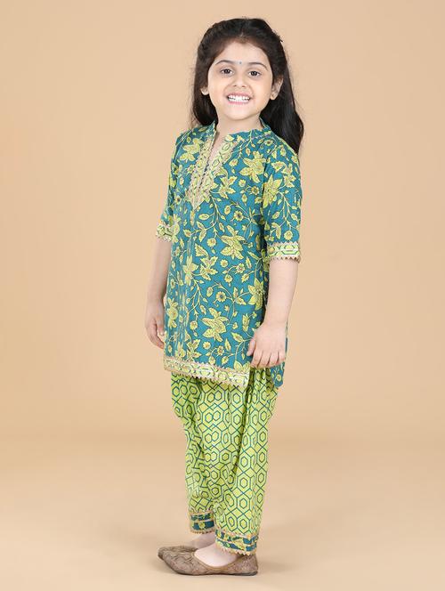 green floral kurta salwar set - 20357157 - Very Small Image - 1
