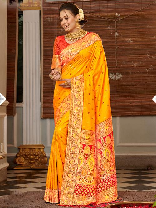 orange colored banarasi saree - 20363416 - Very Small Image - 1