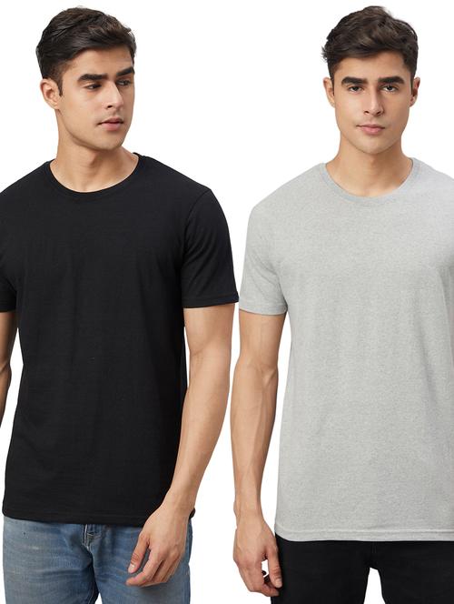 pack of 2 round neck solid t-shirts - 20366400 - Very Small Image - 1