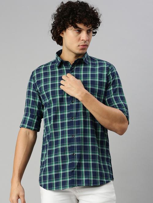 navy blue checkered long sleeves casual shirt - 20376383 - Very Small Image - 1