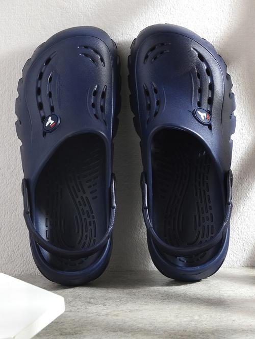 men solid navy blue slip on clogs - 20393318 - Very Small Image - 1