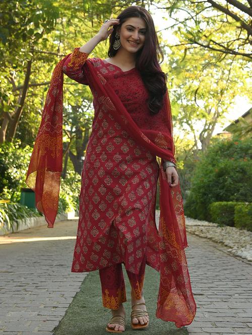 maroon kurta pant set with dupatta - 20393693 - Very Small Image - 1
