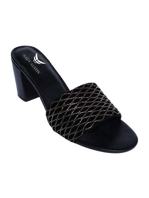 women embellished ethnic sandal - 20411659 - Very Small Image - 1