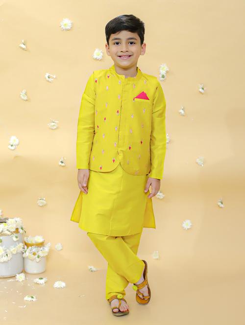 boys kurta pajama with embroidery jacket - 20419021 - Very Small Image - 1
