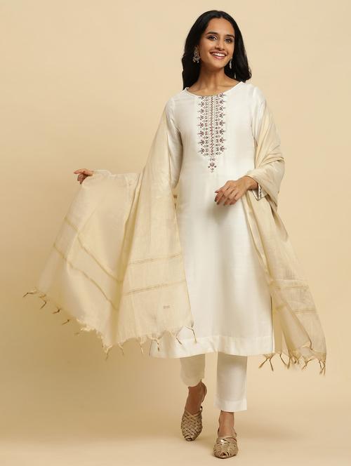 off white three quarter sleeve suit set - 20431343 - Very Small Image - 1