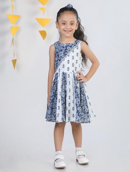 girls round neck sleeveless frock - 20450617 - Very Small Image - 1