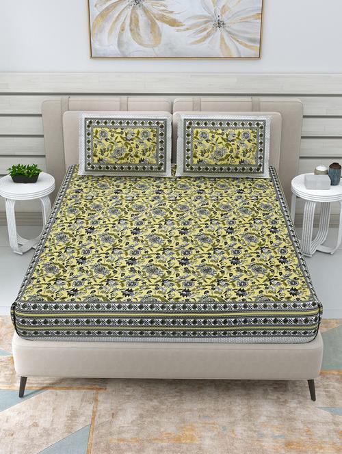 jaipuri hand printed double bedsheet with two pillow covers - 20458756 - Very Small Image - 1