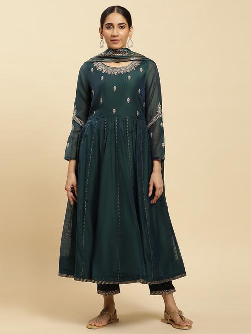w women green festive solid rayon kurta with slim pant & dupatta - 20468237 - Very Small Image - 1