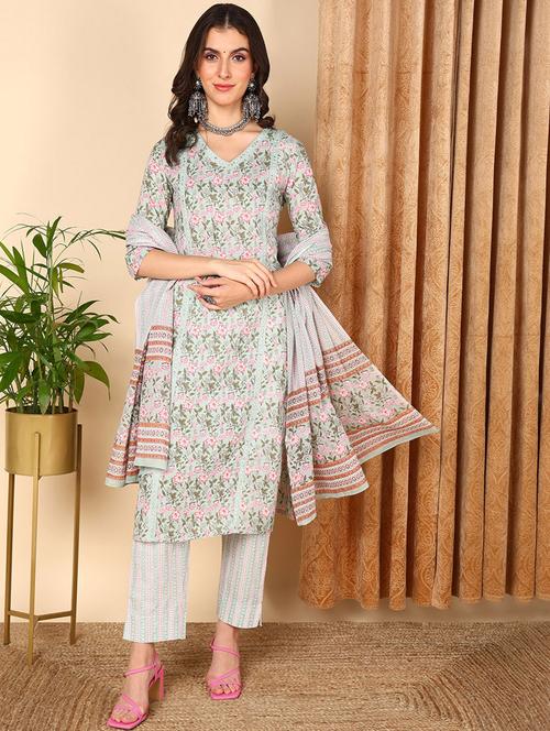 ai aqua three quarter sleeve suit set - 20468916 - Very Small Image - 1