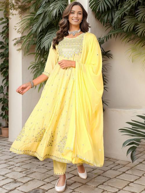 yellow three quarter sleeve suit set - 20469282 - Very Small Image - 1