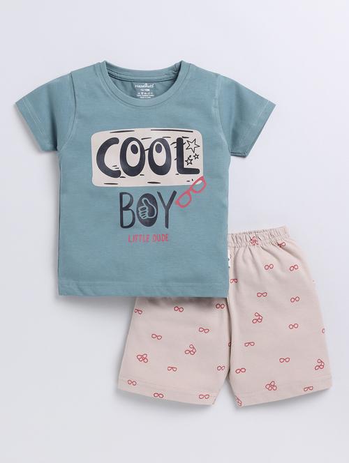 boys typographic printed shorts set - 20476172 - Very Small Image - 1