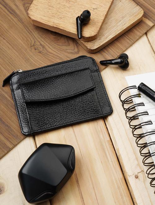 black leatherette card holder - 20485036 - Very Small Image - 1