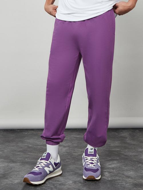men solid jogger - 20501299 - Very Small Image - 1