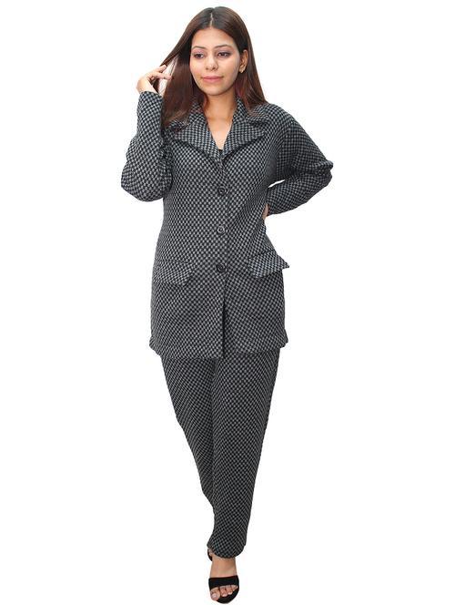 charcoal geometric co-ord set - 20511632 - Very Small Image - 1