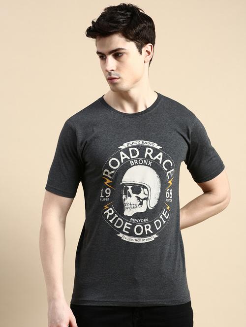 men round neck front print t-shirt - 20520526 - Very Small Image - 1