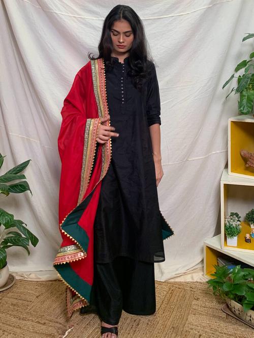 black solid kurta palazzo suit set - 20539432 - Very Small Image - 1