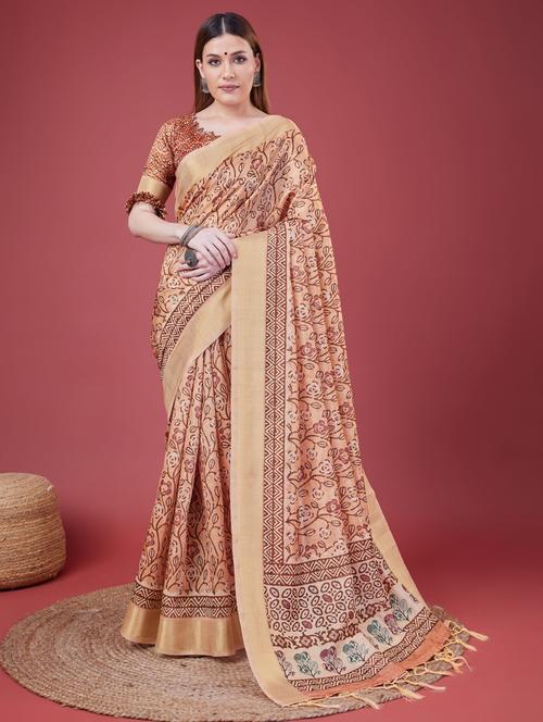 women's printed peach colored saree - 20544989 - Very Small Image - 1