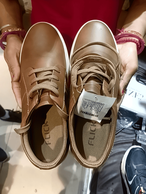 tan pu shoes - 20549391 - Very Small Image - 1