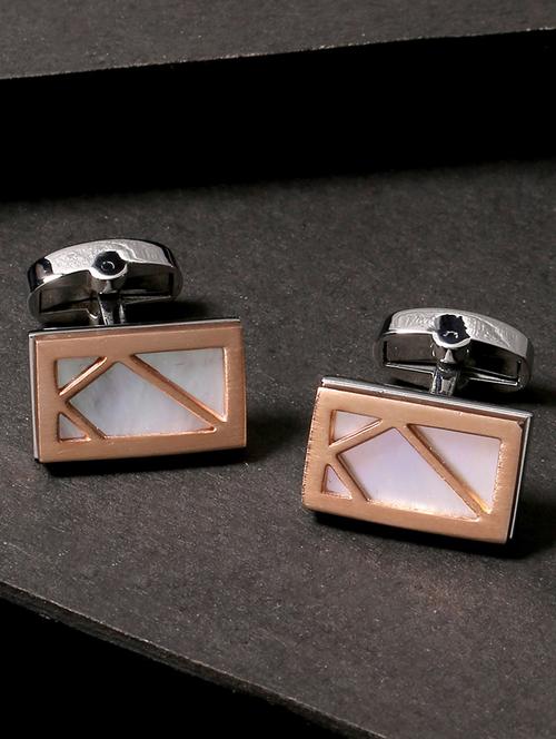 white metal alloy cufflink - 20561606 - Very Small Image - 1