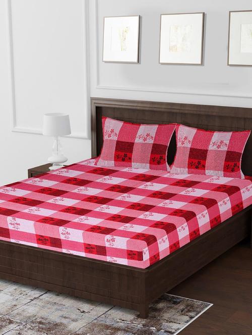 red checkered double bedsheet with 2 pillow cover - 20561673 - Very Small Image - 1