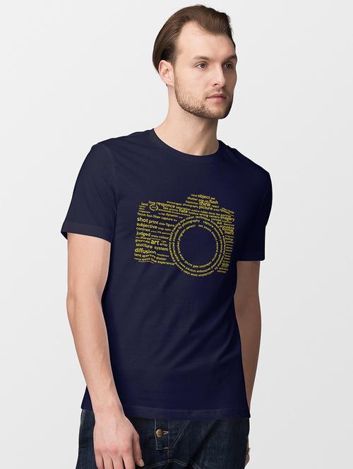 men round neck chest print t-shirt - 20563428 - Very Small Image - 1