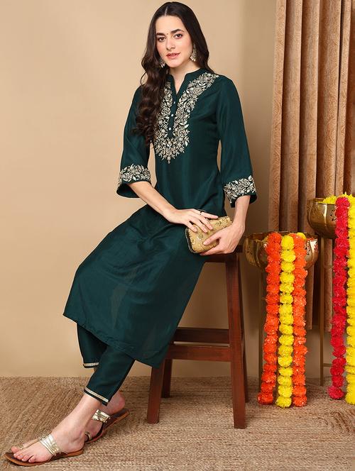 green silk blend straight kurta - 20569298 - Very Small Image - 1