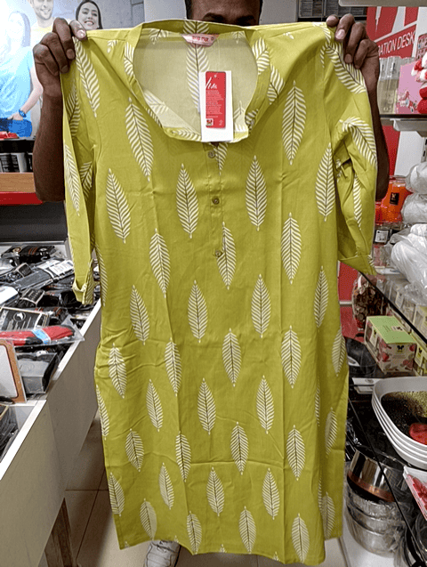 green rayon kurta - 20572753 - Very Small Image - 1