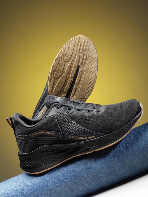 men lace up running sports shoe - 20592621 - Very Small Image - 1