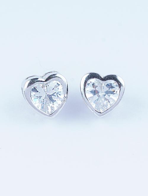 silver hearted shaped stud earring - 20595607 - Very Small Image - 1