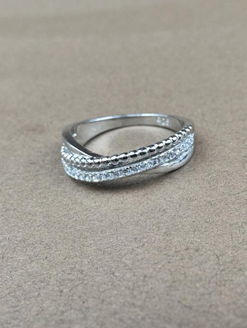 silver finger ring - 20597527 - Very Small Image - 1