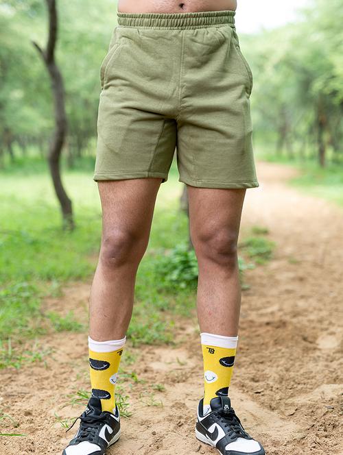 men solid olive green shorts - 20600654 - Very Small Image - 1