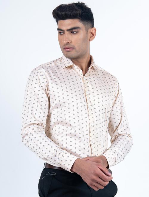 men long sleeve collared formal shirt - 20606087 - Very Small Image - 1