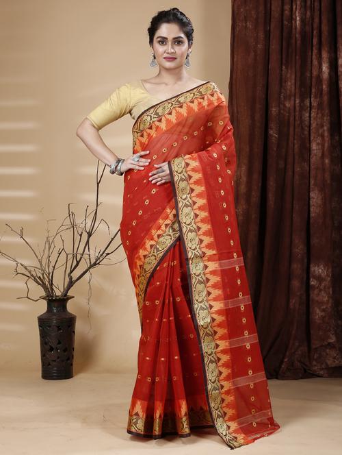 red self design handloom saree - 20608798 - Very Small Image - 1