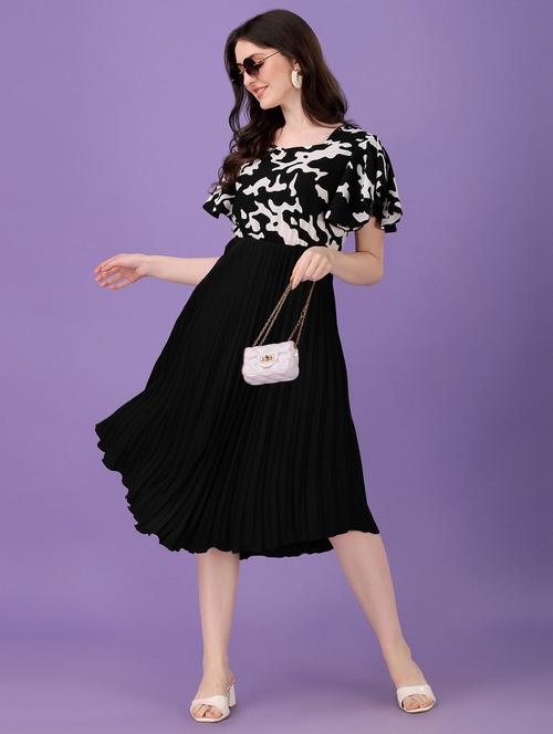 women black & white printed flared dress - 20614661 - Very Small Image - 1