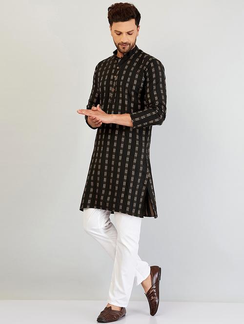 men self designed mandarin neck long kurta - 20624592 - Very Small Image - 1