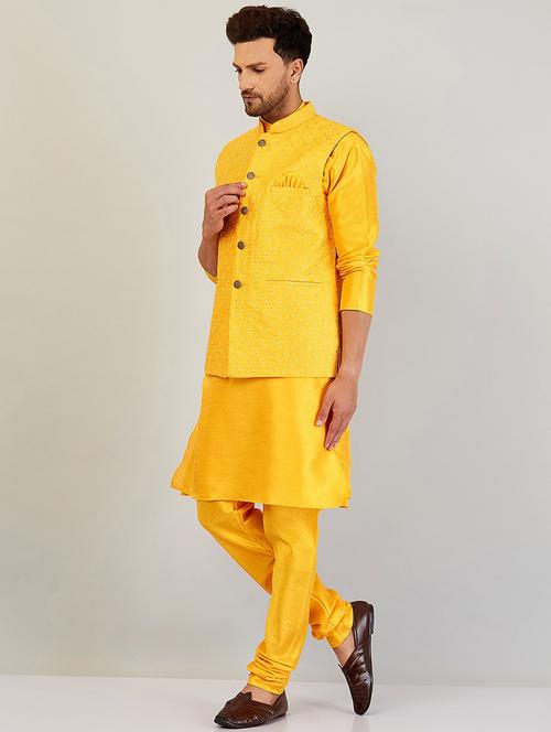 men yellow kurta pyjama with embroidered jacket - 20624735 - Very Small Image - 1