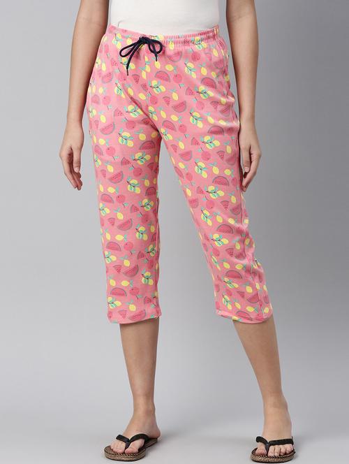 women peach quirky print capri - 20647228 - Very Small Image - 1