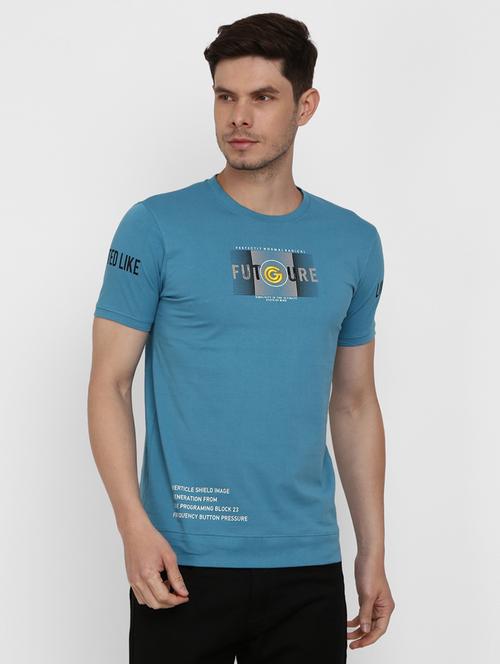 men round neck chest t-shirt - 20671608 - Very Small Image - 1
