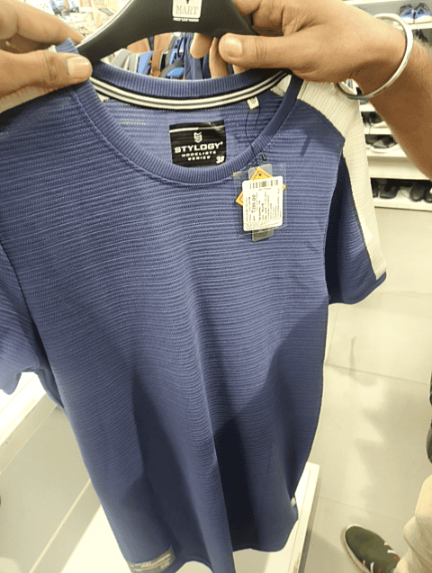 assorted fancy fabric tshirt - 20671741 - Very Small Image - 1