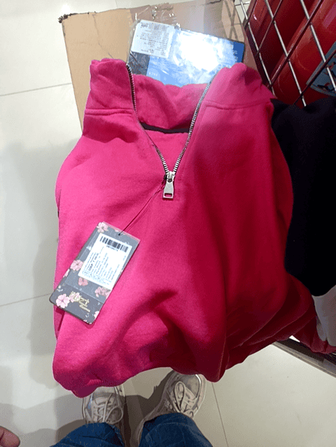 assorted fleece sweatshirt - 20682427 - Very Small Image - 1
