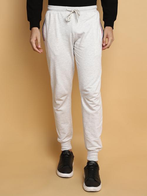 men solid mid rise jogger - 20686580 - Very Small Image - 1