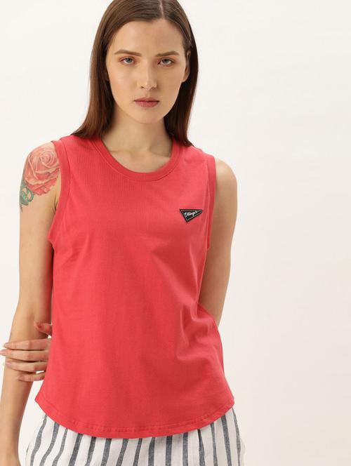 red patch detailed sleeveless round neck t-shirt - 20721471 - Very Small Image - 1