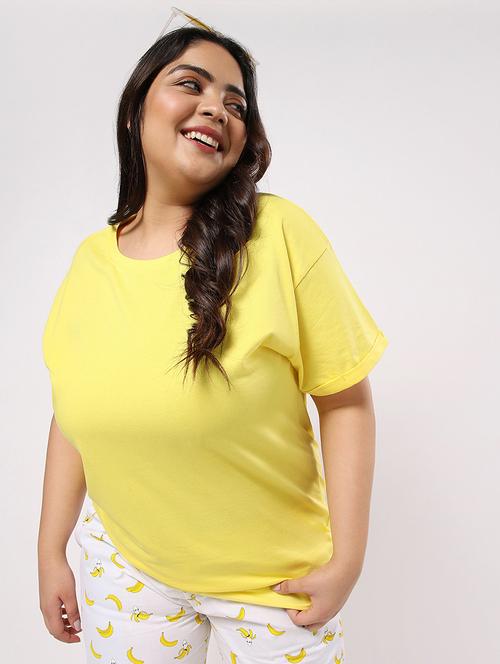 yellow solid round neck t-shirt - 20721952 - Very Small Image - 1