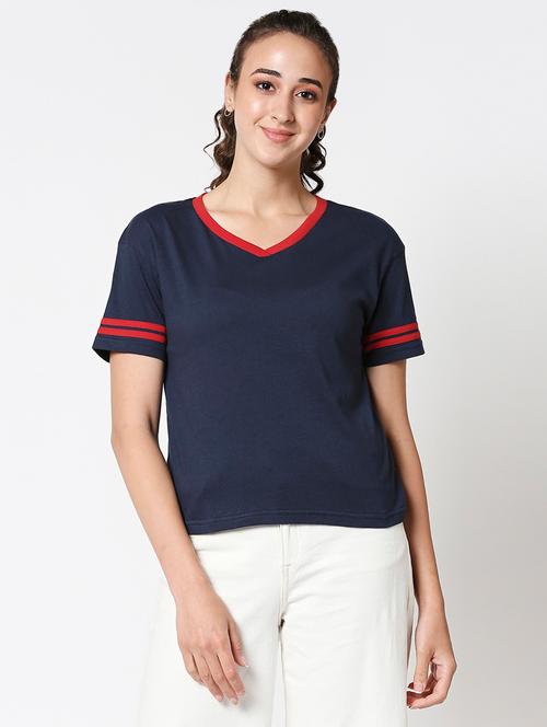 navy blue stripe detailed v-neck crop t-shirt - 20722829 - Very Small Image - 1
