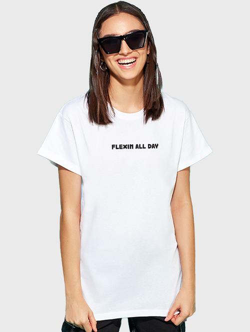 women round neck placement print t-shirt - 20723159 - Very Small Image - 1