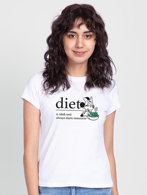 women round neck chest print t-shirt - 20723212 - Very Small Image - 1