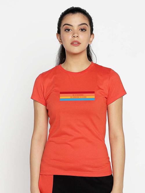 red chest print round neck t-shirt - 20723311 - Very Small Image - 1