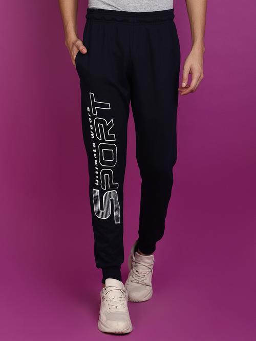 men mid rise placement printed jogger track pant - 20729046 - Very Small Image - 1
