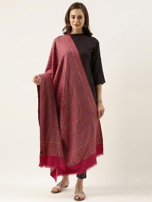 pink woven polyester shawl - 20739807 - Very Small Image - 1
