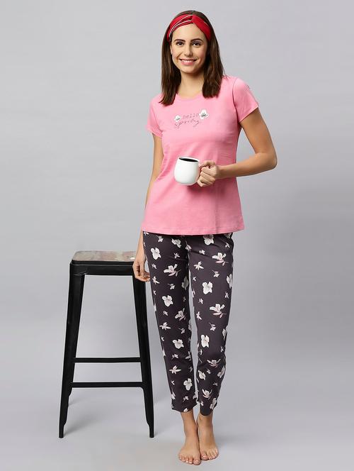 women round neck printed t-shirt & full length pyjama set - 20742815 - Very Small Image - 1